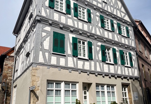 23-03-17 11-58-51 4896